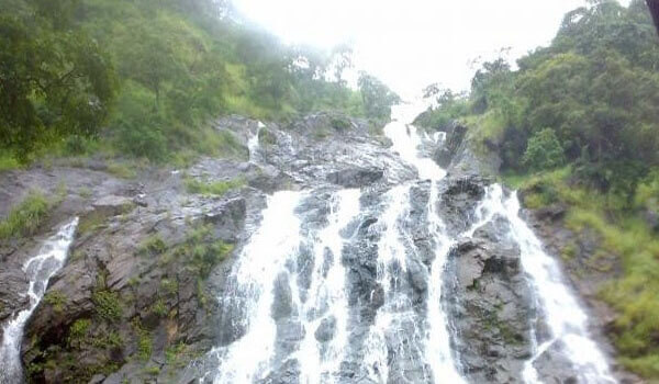 Gangulpara Tank and Waterfall Balaghat 